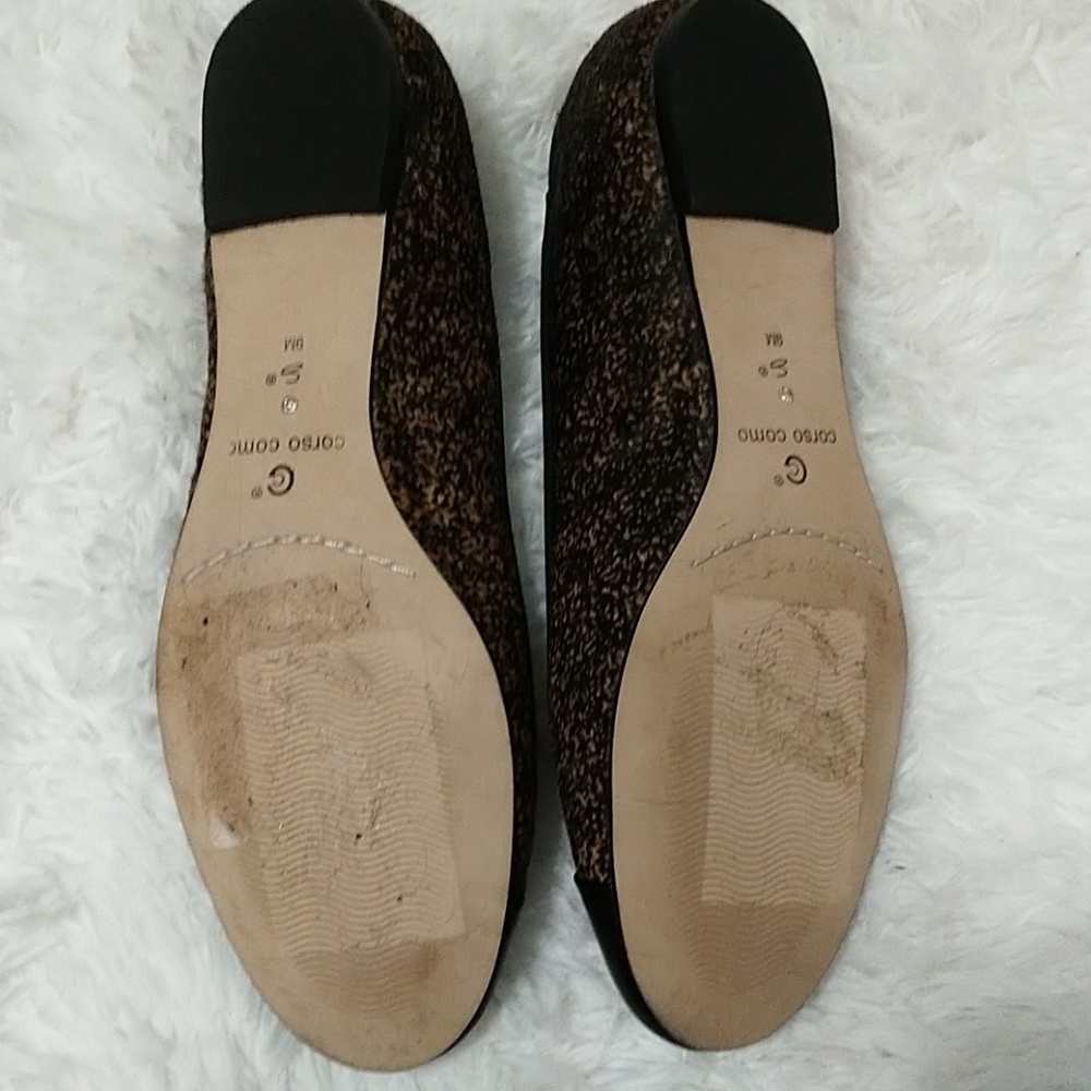 Shoes - Picture 2 of 3